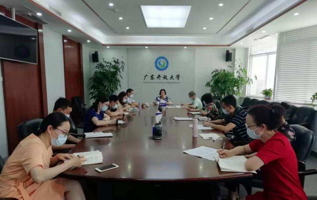 http://www.gdrtvu.edu.cn/__local/A/BD/01/6DB86FD0DE56CC19B055DD555AF_46C697B1_119A9.png